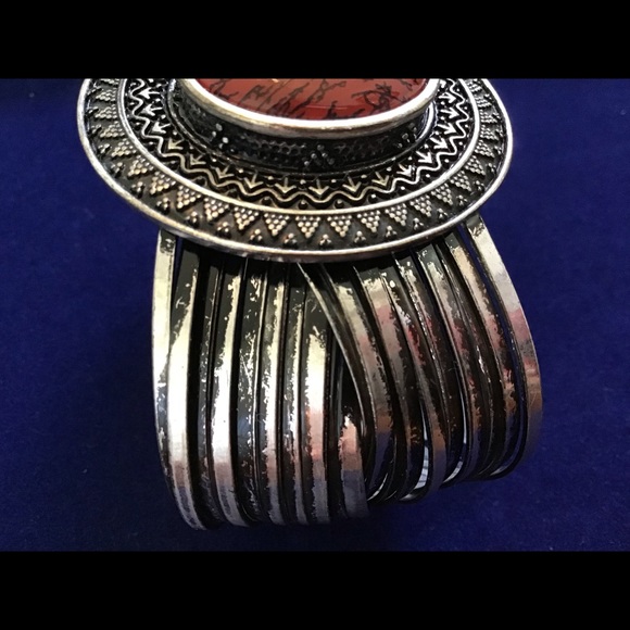 Premier Designs Red Spice Cuff Bracelet - Picture 4 of 5